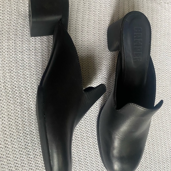 CAMPER Katie size 9
Women’s black open shoes🥰 never worn🥳 - Picture 3 of 8